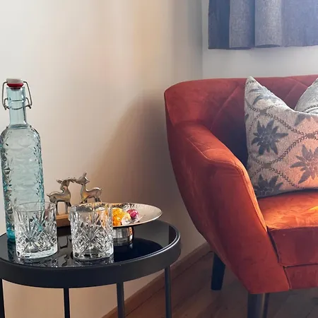 Glockneralm - Exklusiv Erreichbar Mit Skilift Bed & Breakfast *