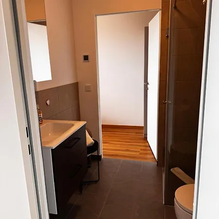 לינה וארוחת בוקר Glockneralm - Hiking- And Skihotel Exklusively Accessible By Cable Car צל-אם-זי