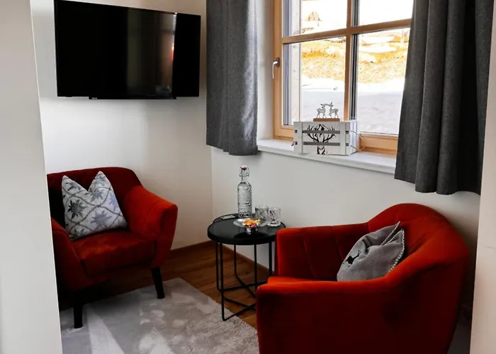 Glockneralm - Hiking- And Skihotel Exklusively Accessible By Cable Car *