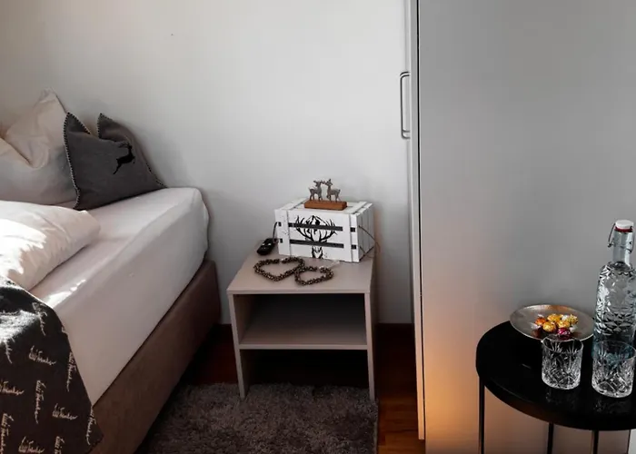 Bed & Breakfast Glockneralm - Hiking- And Skihotel Exklusively Accessible By Cable Car *