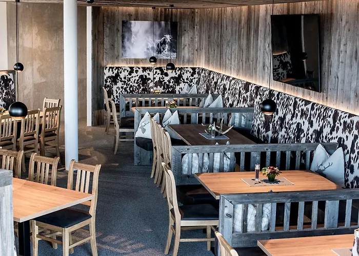 Glockneralm - Hiking- And Skihotel Exklusively Accessible By Cable Car Отель типа 