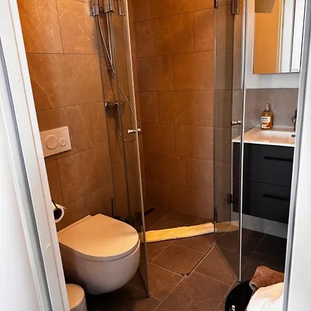 Oda ve Kahvaltı Glockneralm - Hiking- And Skihotel Exklusively Accessible By Cable Car Zell am See