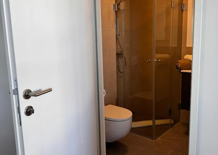 Glockneralm - Hiking- And Skihotel Exklusively Accessible By Cable Car