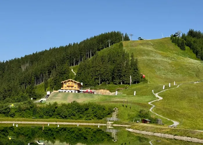 فندق مبيت وإفطار Glockneralm - Hiking- And Skihotel Exklusively Accessible By Cable Car زيل أم سي